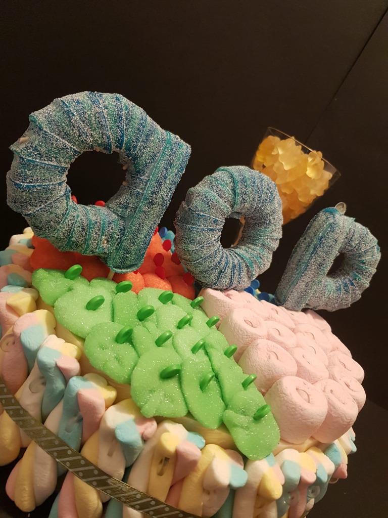 Gâteau de bonbons 'AOP développement'