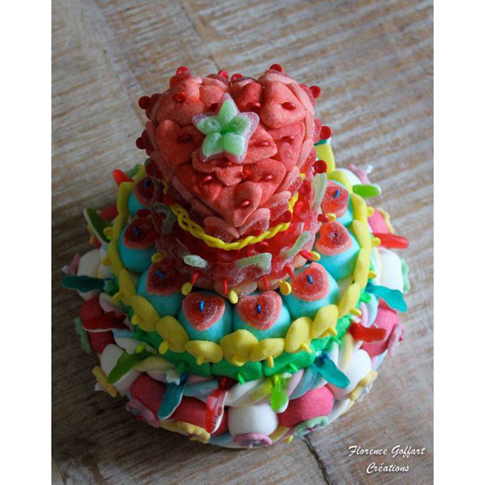 gâteau-de-bonbons-coeur-étoilé