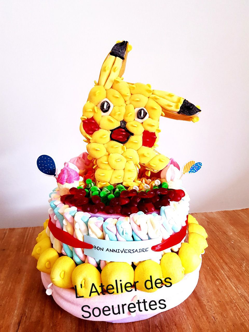 Gâteau de bonbons Pikachu