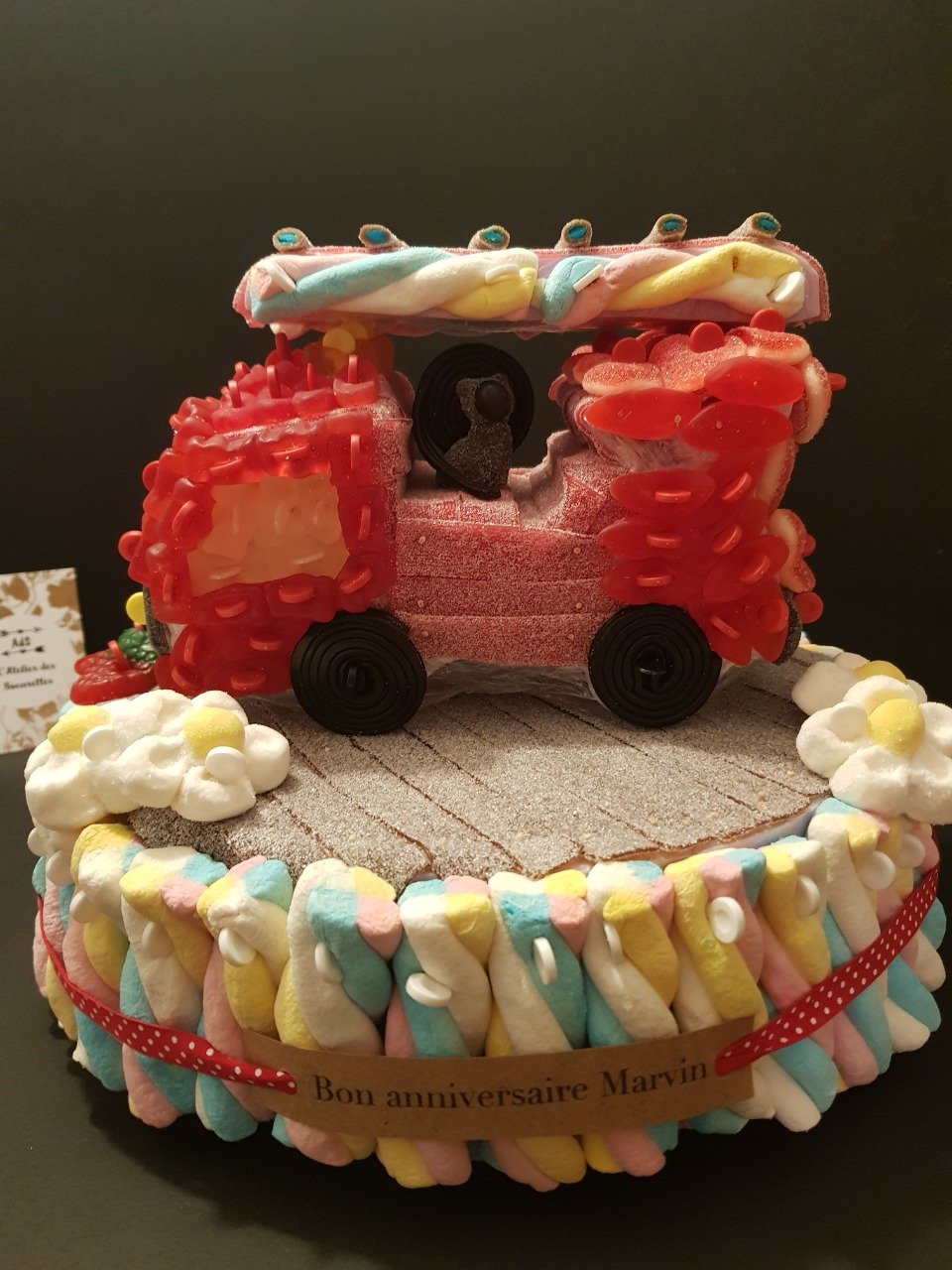 Gâteau de bonbons "Camion de pompiers"