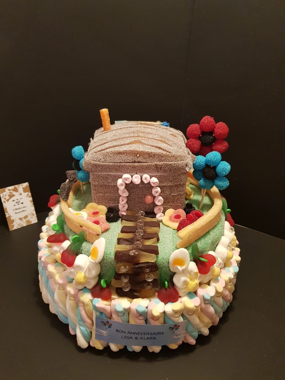 Gâteau de bonbons "Maisonnette"