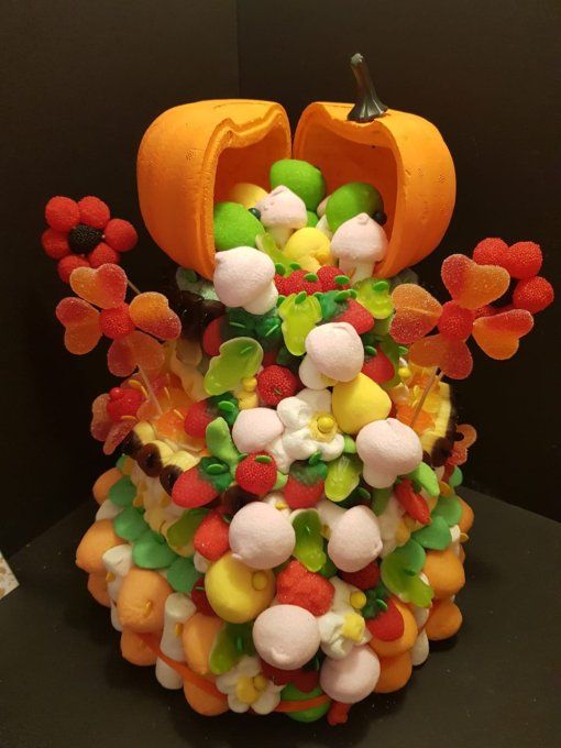 gâteau-de-bonbons-thème-automne-citrouille-d-abondance