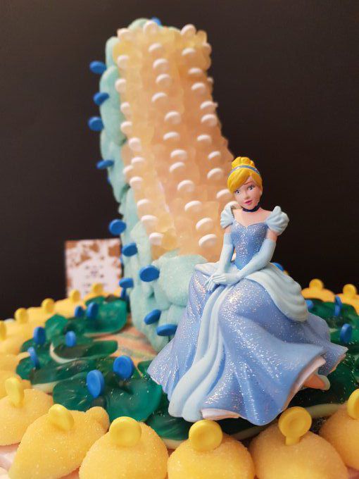 gâteau-de-bonbons-cendrillon-disney-princesse
