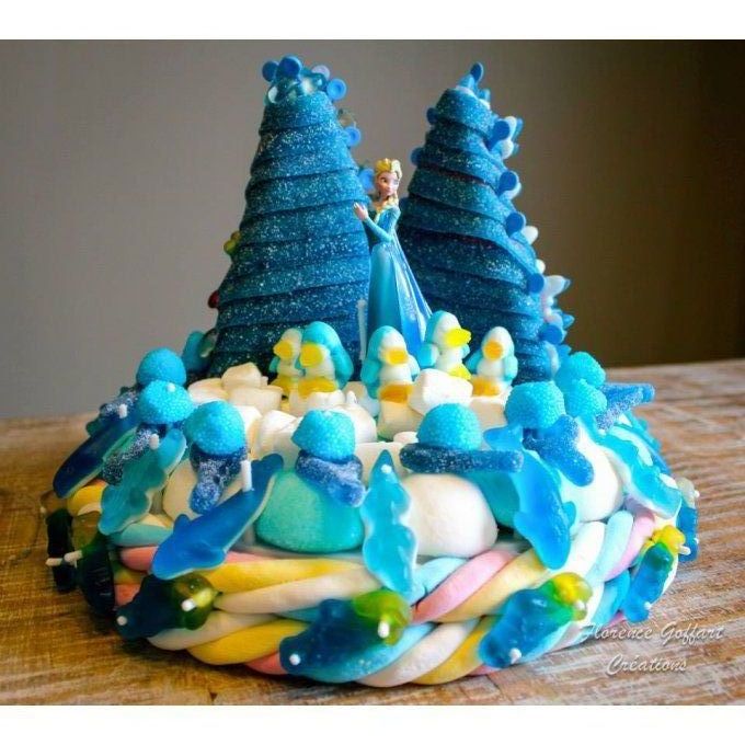 gâteau-de-bonbons-reine-des-neiges-elsa